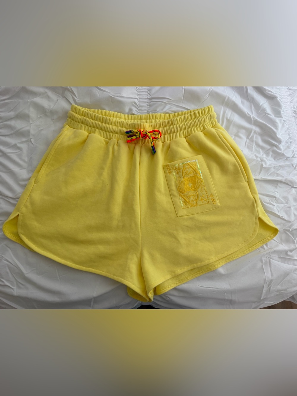 QUEEN OF SPARKLES Yellow Elastic-Waist Athletic Lounge Shorts